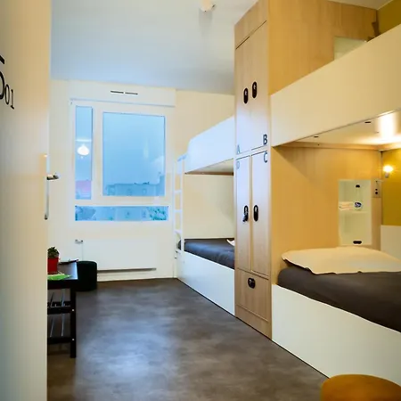 Cis Nantes Le Spot Hostel Exterior photo