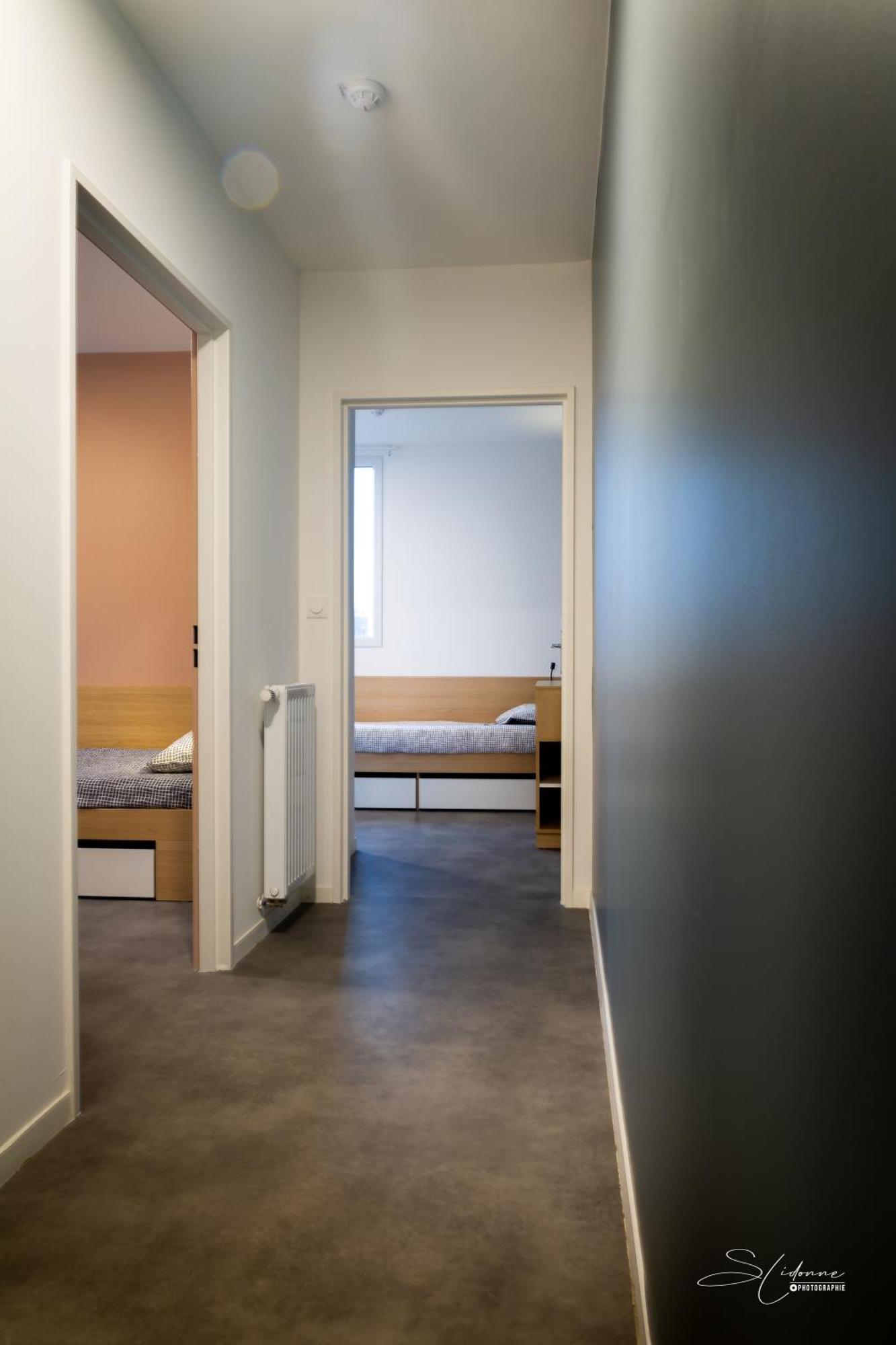 Cis Le Spot Hostel *